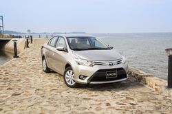 Toyota Việt Nam triệu hồi gần 1.600 xe Vios và Corolla Altis