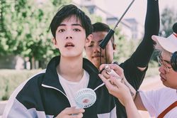 BXH sao quyền lực cuối tháng 2: Tiêu Chiến - Dịch Dương Thiên Tỉ dẫn dầu, Tống Uy Long giảm hạng