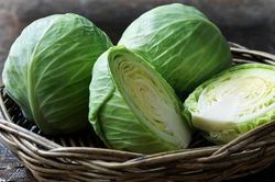 Bắp cải: Cực tốt và cực độc, biết mà tránh khi ăn kẻo 'ân hận mấy cũng muộn'