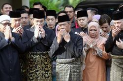 Một tuần khủng hoảng chính trị ở Malaysia