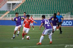 Công Phượng lập công, CLB TP Hồ Chí Minh vẫn thua ngược Hà Nội