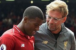 Liverpool suýt mất Wijnaldum vì chú chó của HLV Klopp
