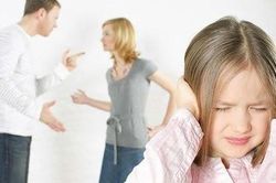 Làm sao để tránh tổn thương cho con sau khi ly hôn?