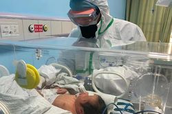 60 thai phụ nhiễm virus corona sinh con khỏe mạnh ở Vũ Hán
