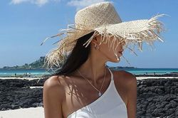 Truyện cười: Áo tắm