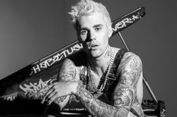 Album 'Changes' của Justin Bieber: Thời kỳ quá độ của trưởng thành?