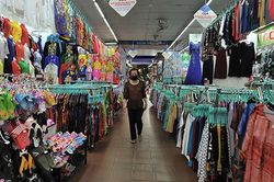 Mùa dịch Covid-19: Chợ Bến Thành lâm cảnh ế ẩm