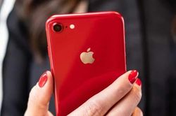 iPhone 9 được dự đoán sẽ mang về 12 tỷ USD cho Apple