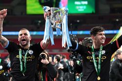 Manchester City lập hat-trick với 3 chức vô địch Carabao Cup