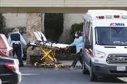 Bang Florida ban bố tình trạng khẩn cấp sức khỏe cộng đồng