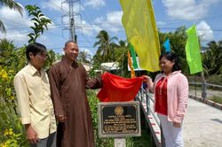 Chùa Long Bửu khánh thành cầu bê-tông, nhà tình thương