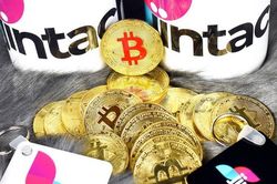 Bitcoin lặng sóng chờ bùng nổ?