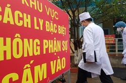 Hi hữu: Chú rể cùng 30 người thân được đưa đi xét nghiệm COVID-19 trước lễ cưới