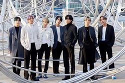 BTS thống trị 5 BXH âm nhạc lớn nhất thế giới với 'Map Of The Soul:7'