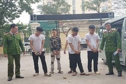 Nhóm thanh, thiếu niên đe dọa và cướp tài sản của người đồng tính