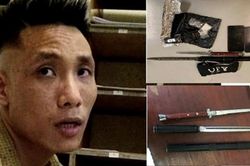 Nam thanh niên mang lưỡi lê và ma túy ra sân bay Nội Bài