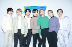 BTS ghi mốc son mới trên bảng xếp hạng Hot Billboard 100 năm 2020