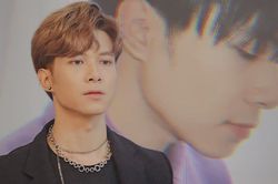 Anh Tú nhá hàng demo ca khúc mới, nhưng đây mới là điều khiến fan 'đổ như rạ'