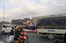 Xe tải tông container 3 người chết ở TP.HCM: Xác định nguyên nhân