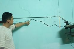 Phường Trúc Bạch (Ba Đình): Cần đình chỉ công trình gây nứt nhà dân