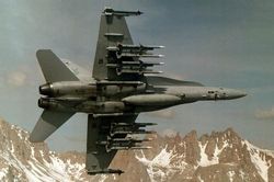 Không cần bật radar, chiến cơ Thổ Nhĩ Kỳ vẫn 'vặn cổ' Su-24 Syria dễ dàng