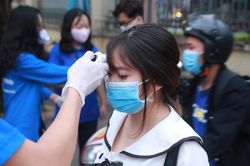 Hàng loạt ĐH cho nghỉ hết tháng 3, kế hoạch tuyển sinh có bị xáo trộn?