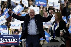 Ông Bernie Sanders giành chiến thắng quan trọng tại bang California