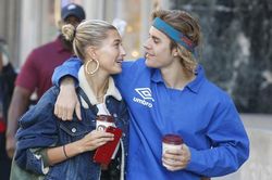 Justin Bieber tha thiết muốn lên chức bố nhưng bị Hailey Baldwin dội gáo nước lạnh