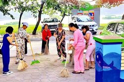 Phụ nữ Thủ đô với phong trào '5 không, 3 sạch'