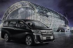 MPV Toyota Vellfire: Đối thủ xứng tầm của Mercedes-Benz V-Class