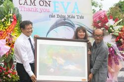 Triển lãm ảnh 'Cảm ơn Eva'