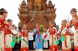Người đàn bà vẽ
