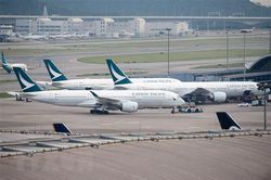 Cathay Pacific bị phạt hơn 640.000 USD vì làm rò rỉ dữ liệu khách