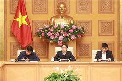 Khai báo y tế bắt buộc với mọi hành khách nhập cảnh Việt Nam từ 6 giờ ngày 7/3