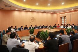 Hà Nội sẽ xem xét lại việc cho học sinh đi học sau ca nhiễm COVID-19 đầu tiên