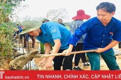 Sôi nổi Tháng 3 tình nguyện trên miền sơn cước Hà Tĩnh