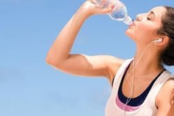 Nước không chỉ để uống, nó còn có nhưng lợi ích khiến bạn hoàn toàn bất ngờ