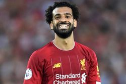 Salah đi vào lịch sử Liverpool sau bàn thắng vào lưới Bournemouth