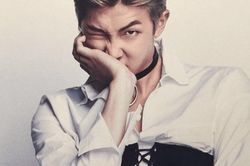 Đàn ông đích thực mặc màu hồng, BTS còn hơn thế