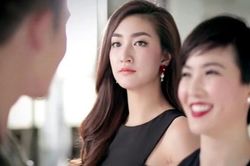 Chứng kiến chồng âu yếm nữ thư ký, vợ chết lặng nghe lý do 'có một không hai'