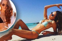 Hai siêu mẫu xứ Samba diện bikini 'nóng rực' trên biển