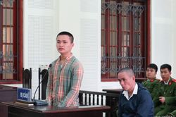 Bập vào ma túy, anh em ruột gặp nhau sau song sắt