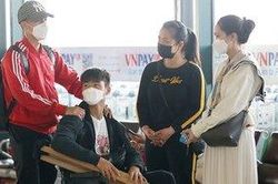 Duy Mạnh buồn vì ngày 8/3 thấy mẹ khóc, Quỳnh Anh nguyện cầu cho chồng