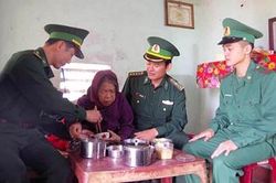 Sâu nặng nghĩa tình