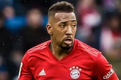 Boateng bấm bóng loại toàn bộ hàng thủ đối phương