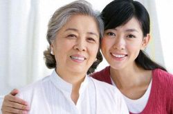 Bất ngờ nhận được món quà của mẹ chồng vào ngày 8/3, đọc nội dung ghi trong tấm thiệp tôi nghẹn ngào khóc không thành tiếng