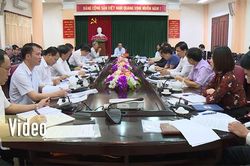 Đồng chí Bí thư Tỉnh ủy Chẩu Văn Lâm: Hạn chế hội họp để tập trung phòng, chống dịch Covid-19 và sản xuất, kinh doanh