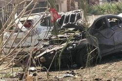 Thủ tướng Sudan bị ám sát hụt bằng bom xe