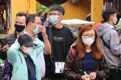 Đóng cửa nhiều điểm du lịch nổi tiếng để khử trùng, phòng dịch