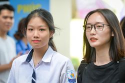 24 trường tại TP.HCM cho nghỉ đến hết tháng 3 để tránh dịch Covid-19